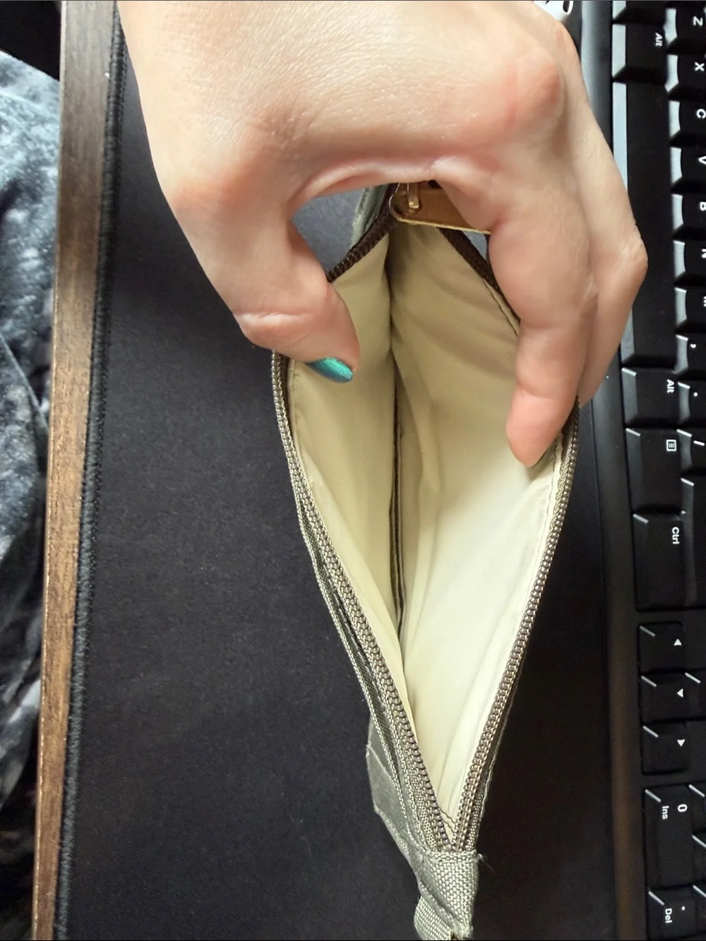 Canvelle slim wallet